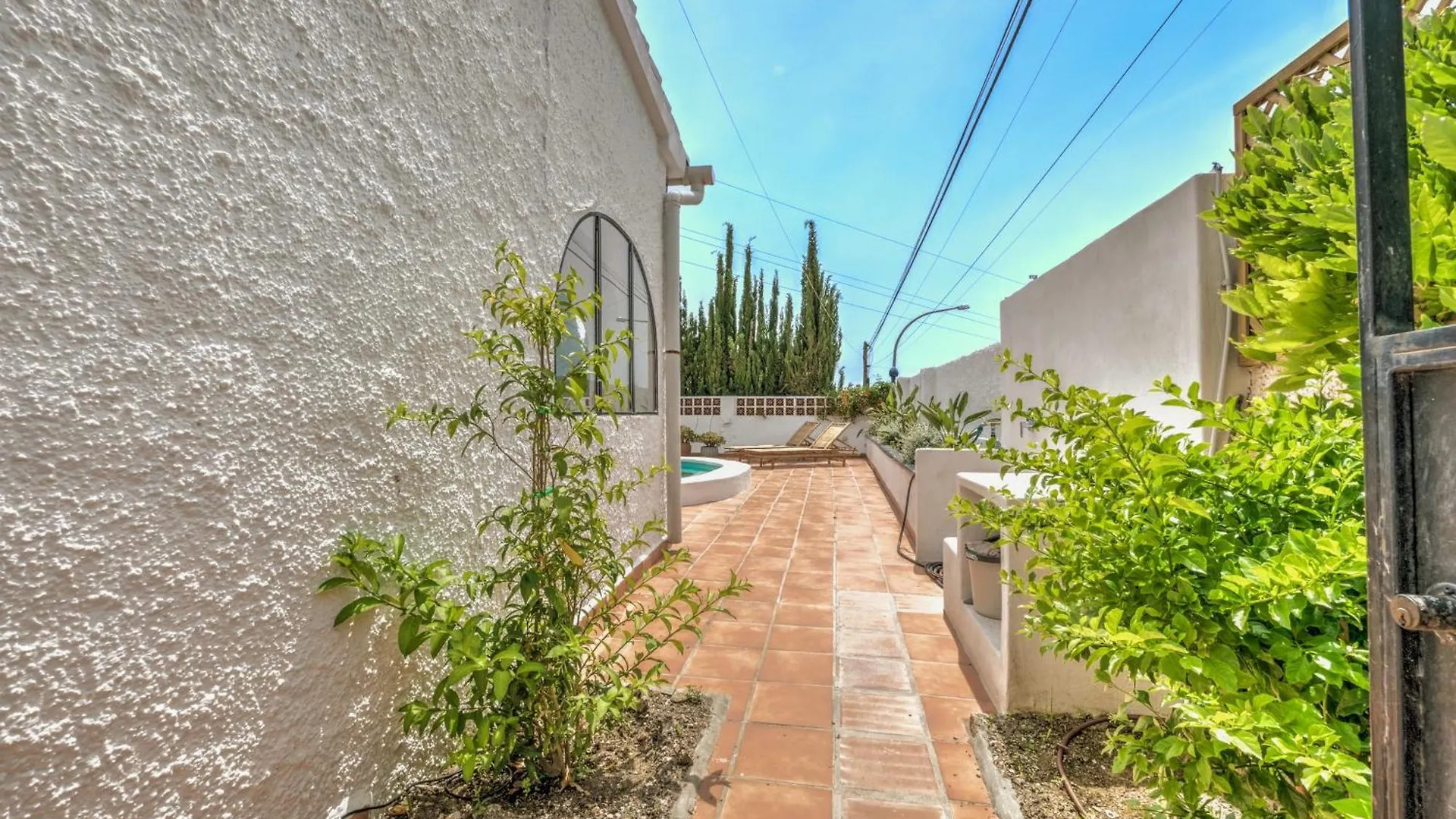 Villa In Mediterranean Style With Private Pool Nerja